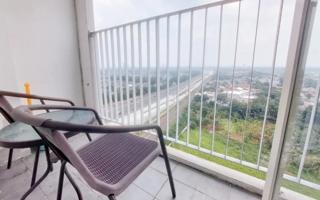 Good And Comfy 1Br Apartment At Tuscany Residence