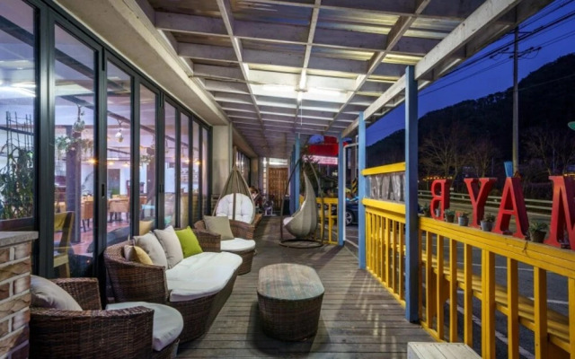 Pocheon Sanbong Poolvilla