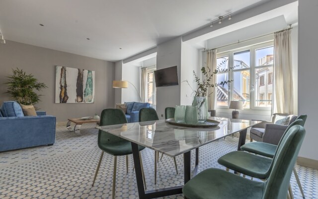 Living4Malaga Granada Supreme