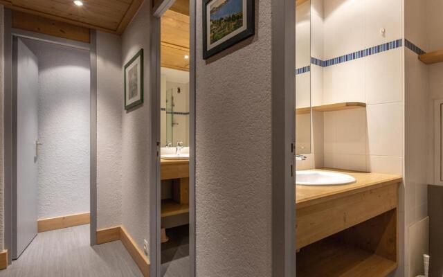 Appartement Les Allues-Méribel, 3 pièces, 7 personnes - FR-1-355-73