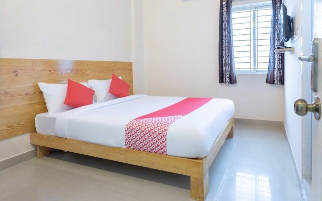 OYO 44601 Cloud Stay