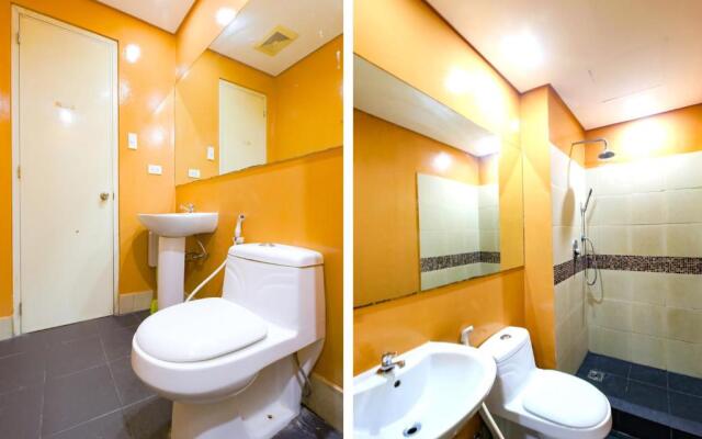 OYO 769 Poblacion Suites Polaris