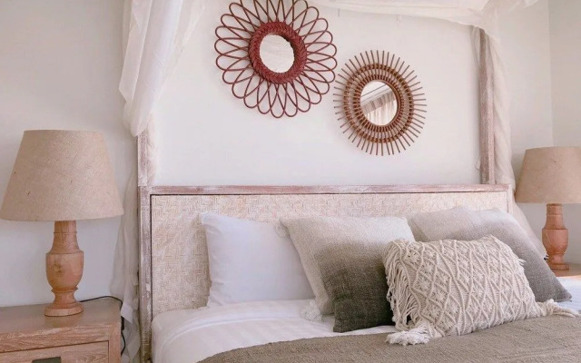 Pineapple Lazy Beach Villa