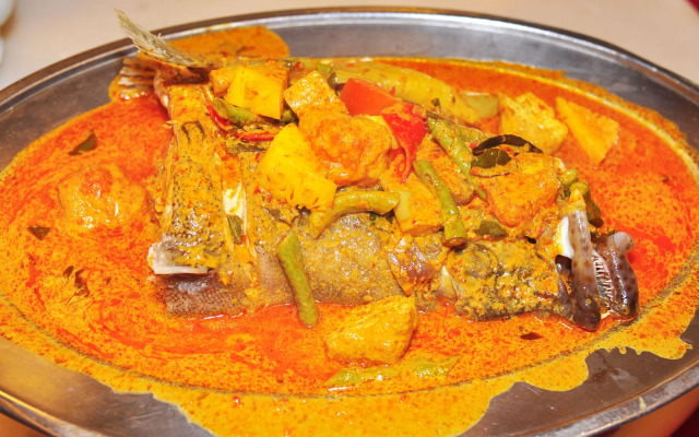 Capital O 28034 Triple Tree Hotels & Resorts