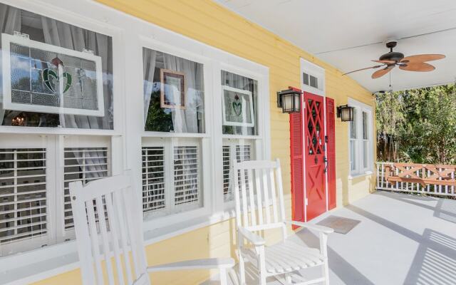 The Wayward Traveler's Inn