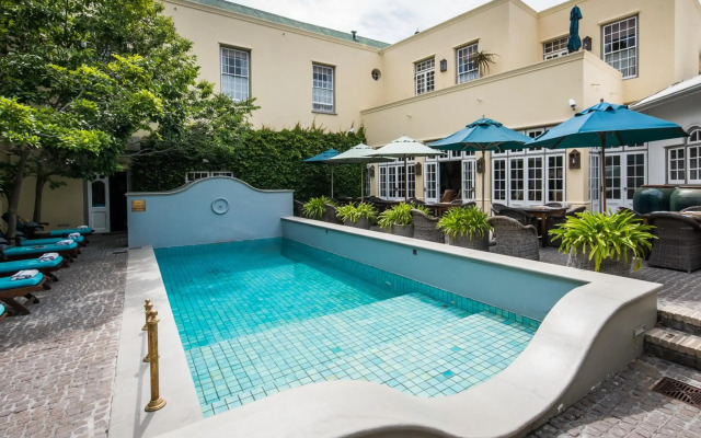 Hout Bay Manor
