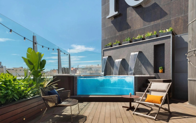 Renaissance Barcelona Hotel