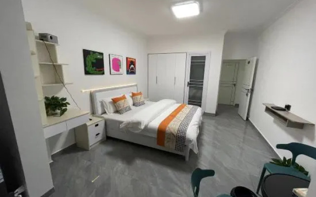 Zhangjiajie West Railway Station Hanxiang Residence Inn