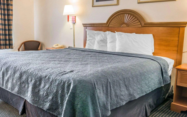 Quality Inn I-94 near Wings Stadium