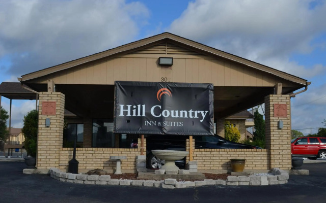 Hill Country Inn & Suites