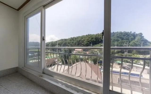 Yangyang Lovely Sea Condotel