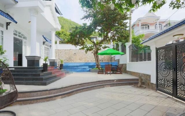 7S Hotel Lam Villa & Resort