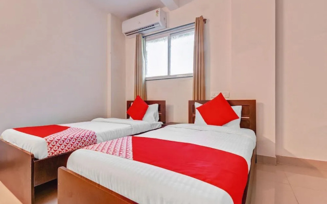 Ekab Hospitality by OYO Rooms