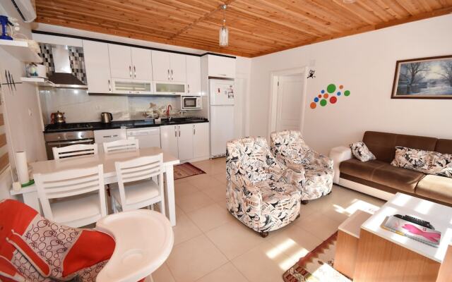 Villa Begum by Helaltatilvillari