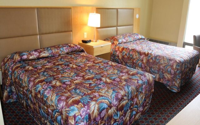I-Drive Grand Resort & Suites
