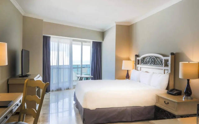 1BDSandos Cancun Beachfront&LuxuryResort