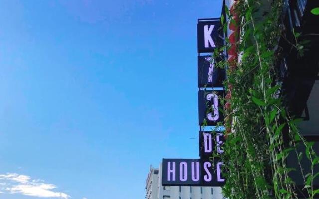 K73 De HOUSE