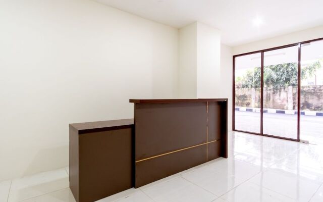 Oyo Flagship 1481 Apartemen Sentraland Medan