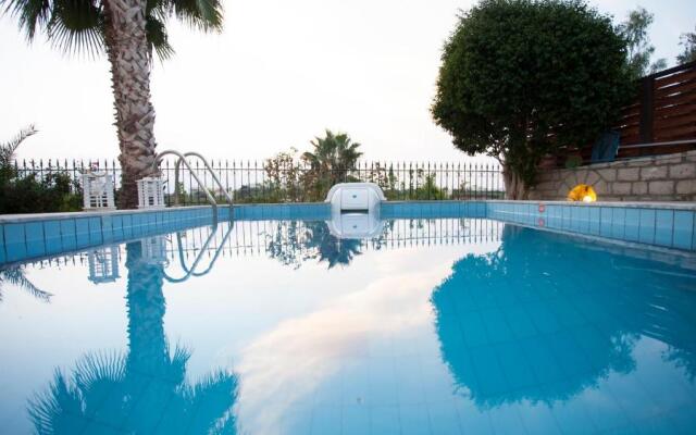 Elena-Pelagia Villas