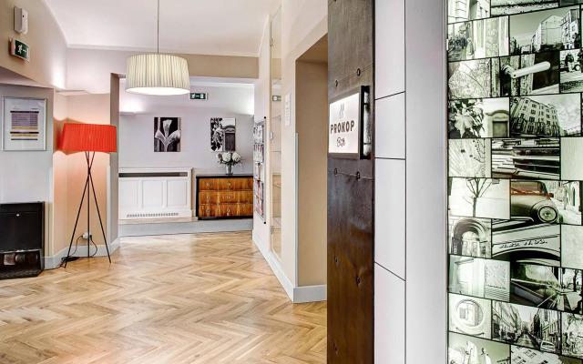 Three Crowns Hotel Prague