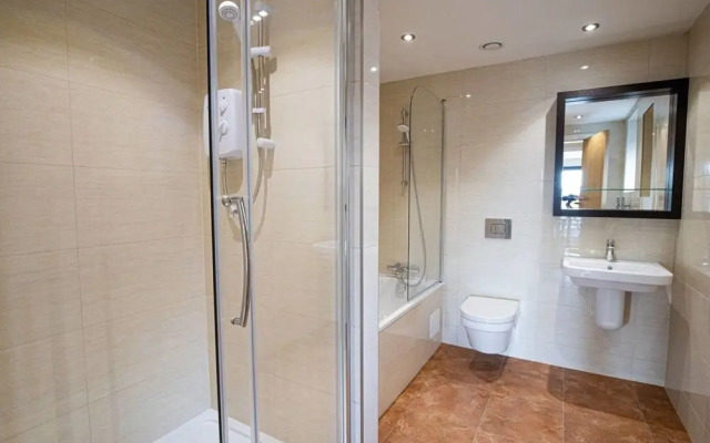 3 bed City Centre Apartment