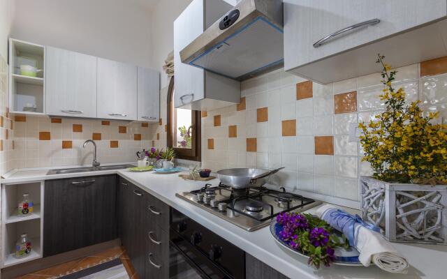 Villino Coralla 2 Bedrooms Apartment in Alghero