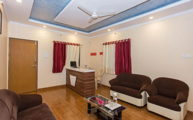 OYO 12935 Hotel Shrushti Inn