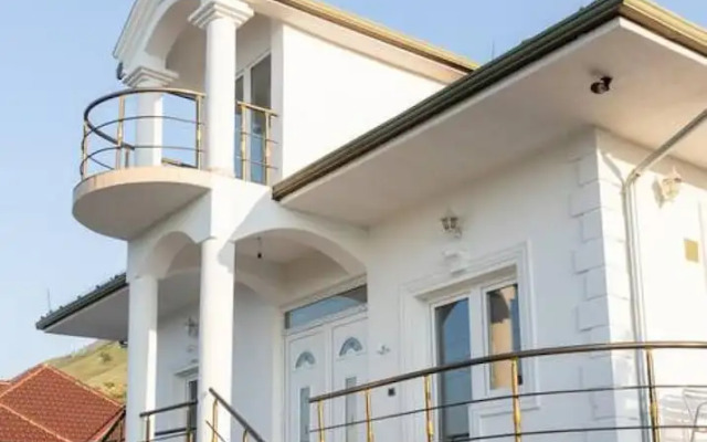 The Lake House 2 in Shkod r