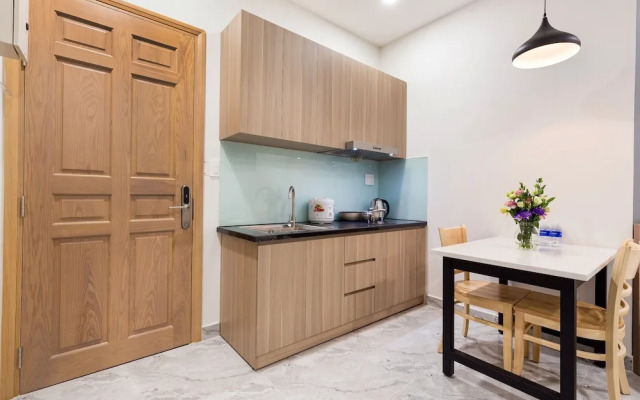 YOURS Apartment - Airport