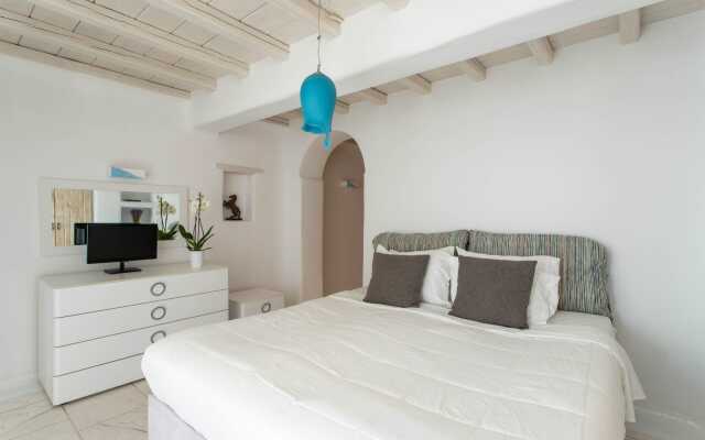 Villa Alitis by Mykonos Rocks
