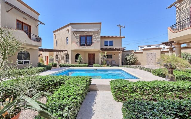 Villa Sonari 2 by Kivoya