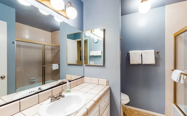 Rosie's Hideaway #331