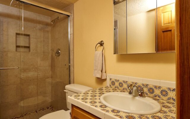 Piñon Vista - 360° Majestic Views, Just Blocks From the Plaza