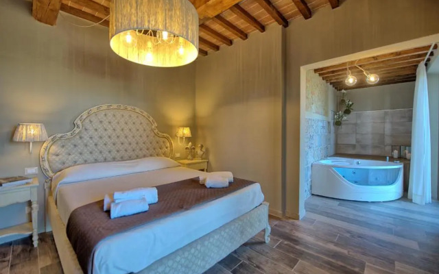 Villa Massimiliano by PosarelliVillas