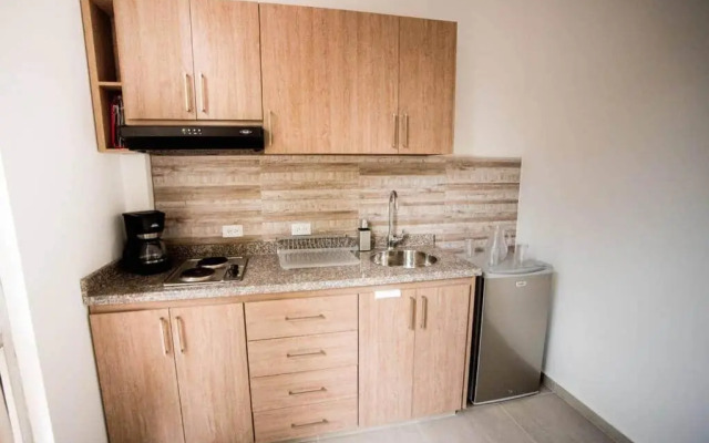 206-INCREIBLE APARTA ESTUDIO EN GRanada