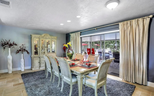 524 North Barfield Drive