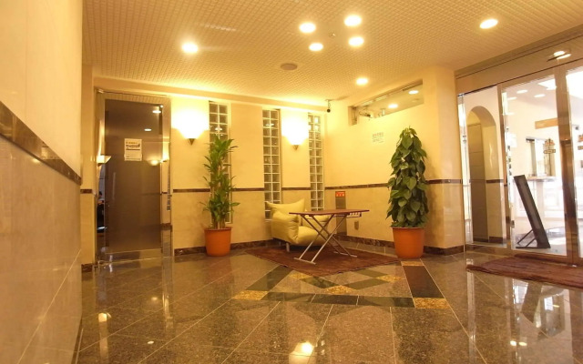 Palace Studio Akasaka Nibankan