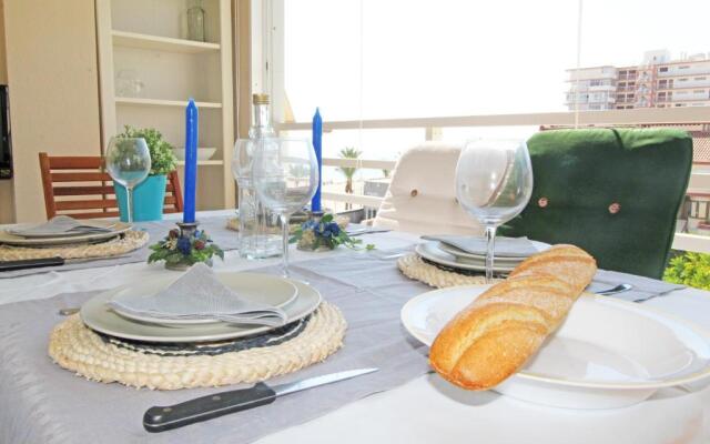 1a línea Playa San Juan. Vistas. Piscina. BBQ. Gym