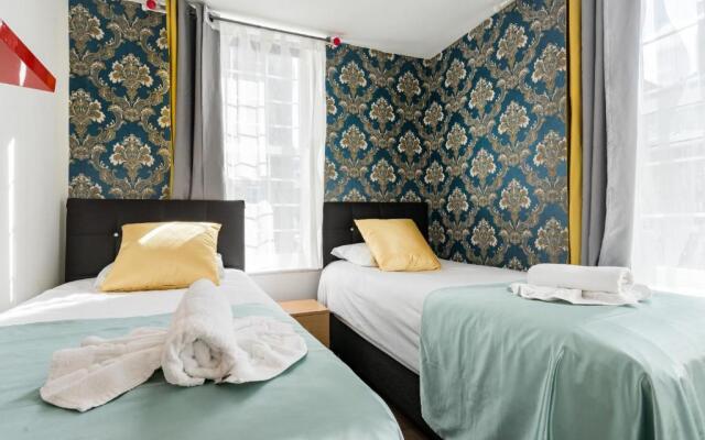 London Homes - Aldgate Flats