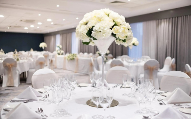 Holiday Inn Stevenage by IHG