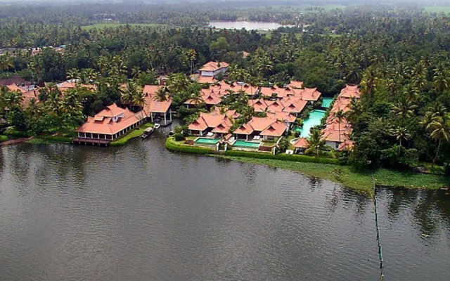 Kumarakom Lake Resort