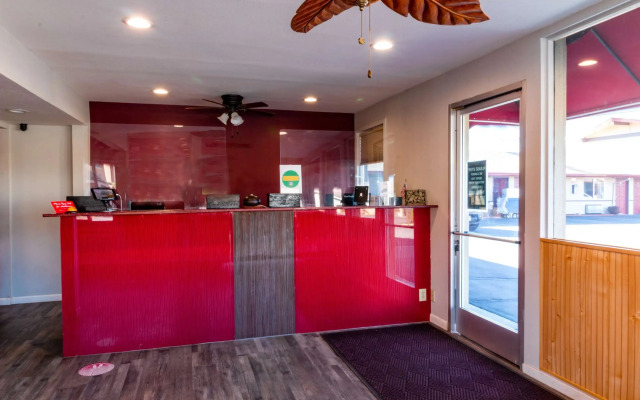 Quality Inn Bishop near Mammoth