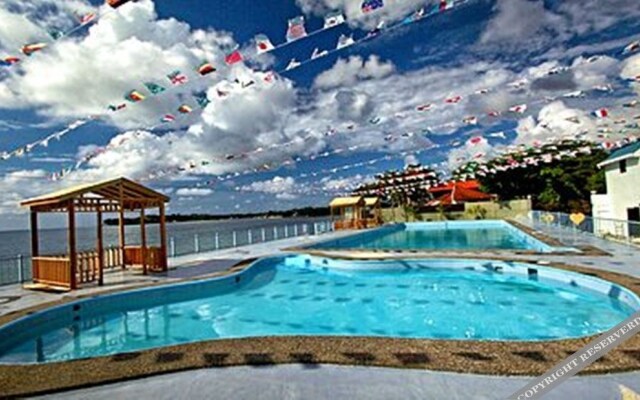 S.R Paradise Beach Resort Hotel