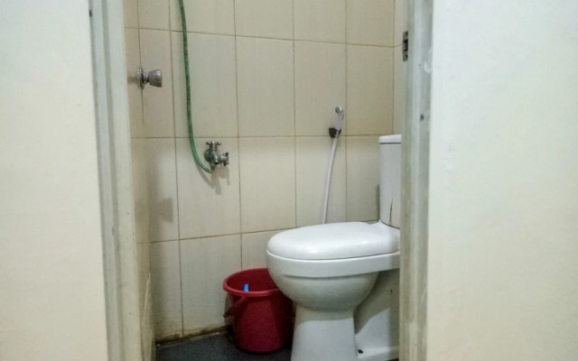 RedDoorz Near RS Labuang Baji Makassar