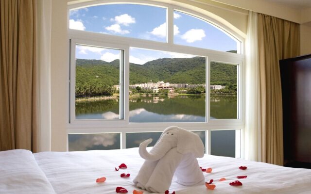 Yalong Bay Universal Resort
