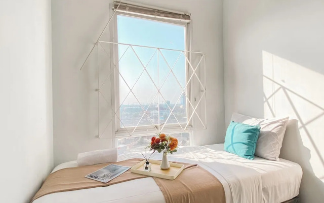 Good Place and Restful 2BR at Patraland Urbano Apartment