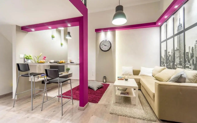 Cozy Downtown Studio Apartment