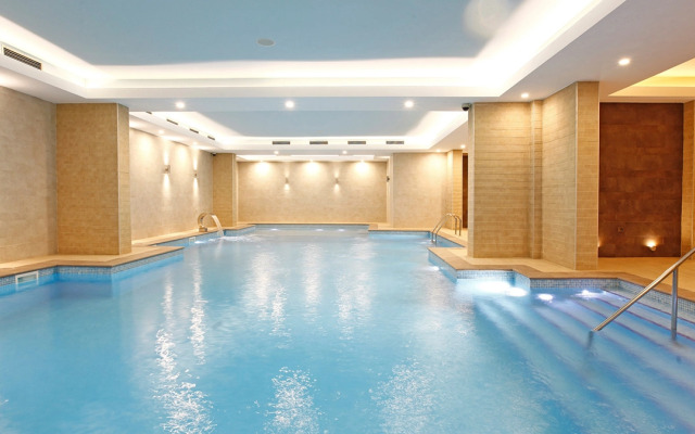 Aleksandar Palace Hotel & Spa