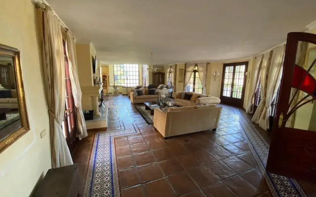 Luxury 7 Bed Villa in Exclusive El Madronal ,marbella, Andalucia