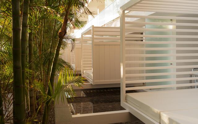 Marina Suites